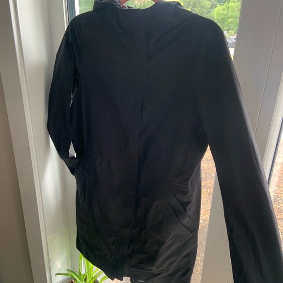 Lululemon Spring/Fall Jacket - Picture 2 of 8